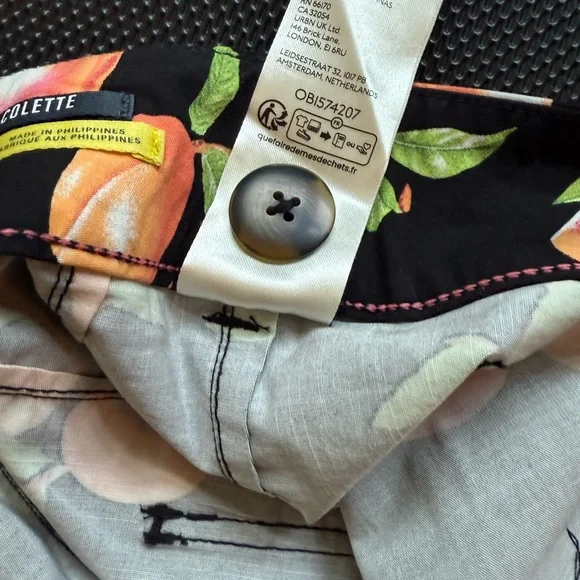 Anthropologie Maeve Black/ peaches Women's Pants size 25 - Picture 5 of 8